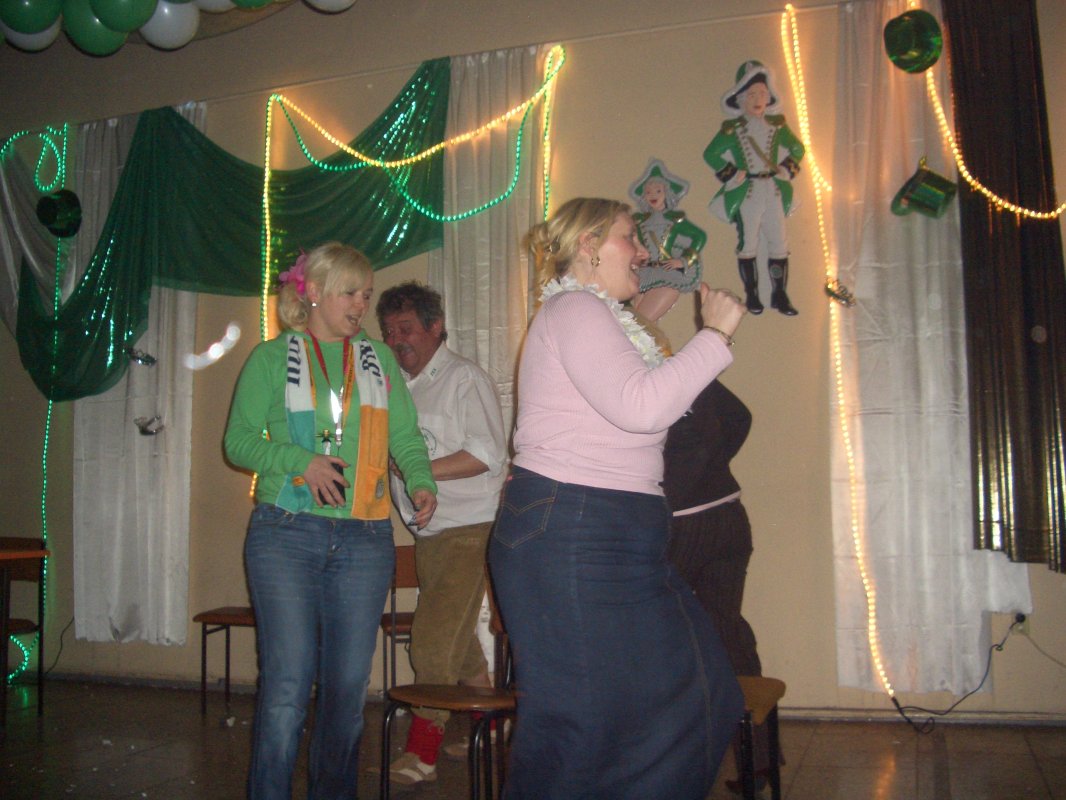 2006